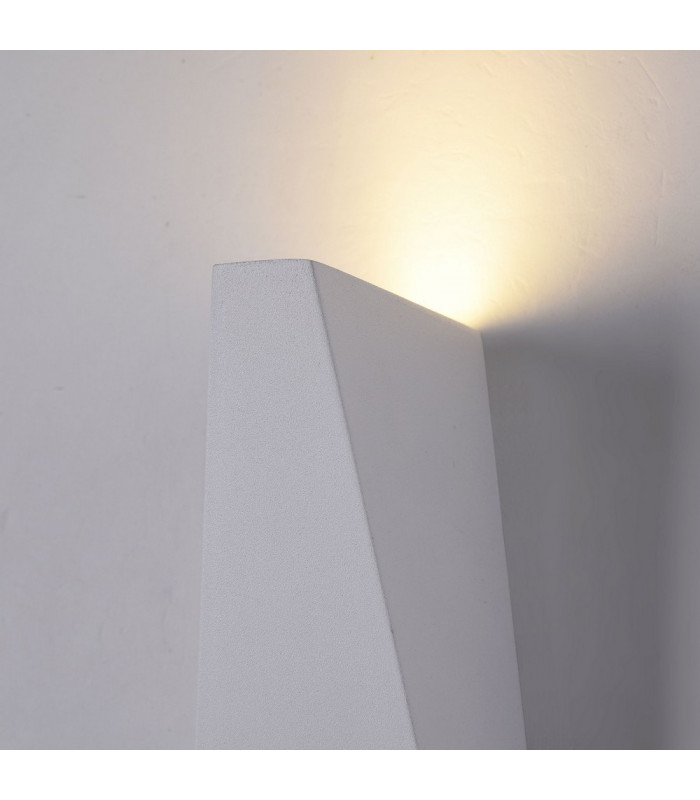 Integrated LED Wall Lamp White, IP54