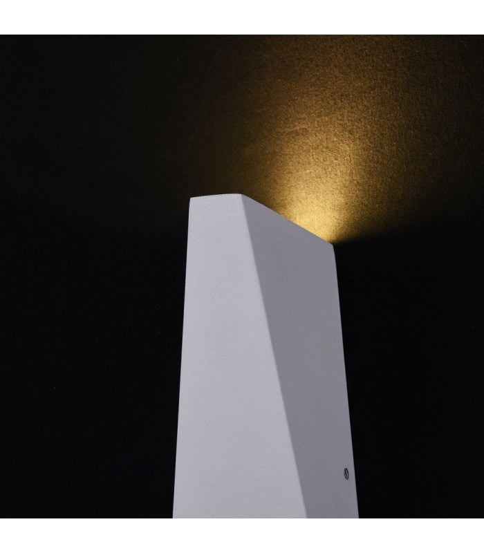 Integrated LED Wall Lamp White, IP54