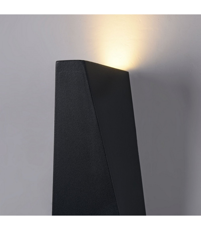 Integrated LED Wall Lamp Black, IP54
