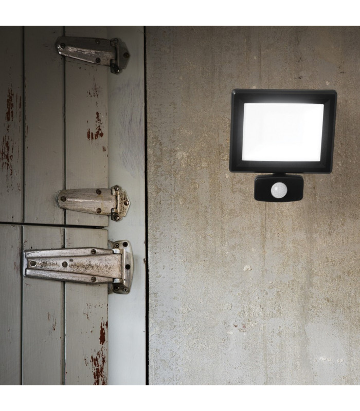 LED Outdoor Flood Light Black IP65, 4000K