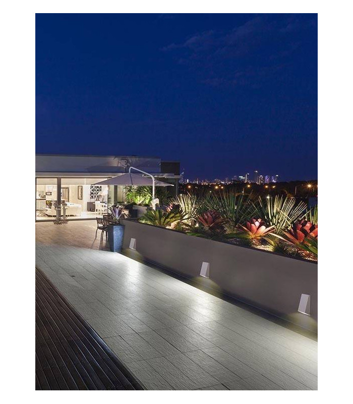 1 Light Outdoor Wall Light White IP44