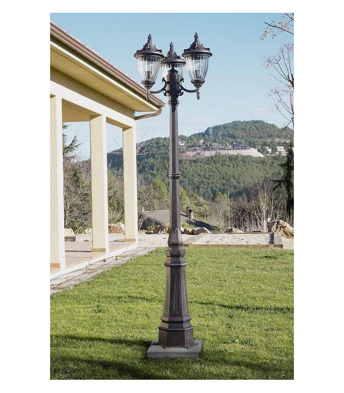 3 Light Triple Outdoor Post Lantern Rusty Brown
