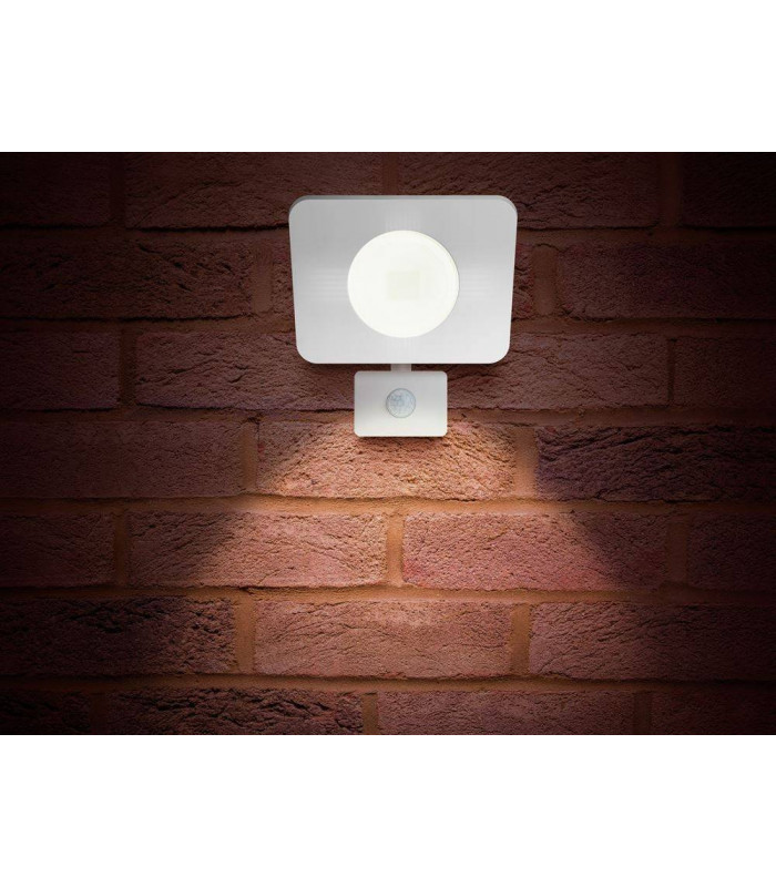 LED Floodlight 50W 4000K 4500lm PIR Sensor Matt White  IP64