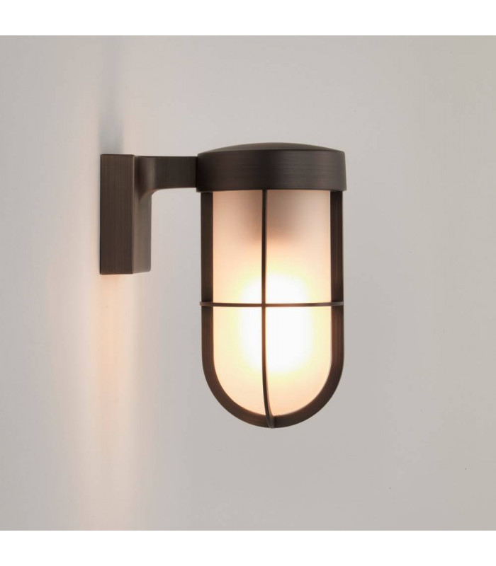 Outdoor Wall Light Bronze IP44, E27